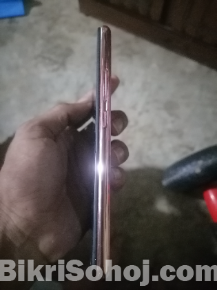Vivo y17